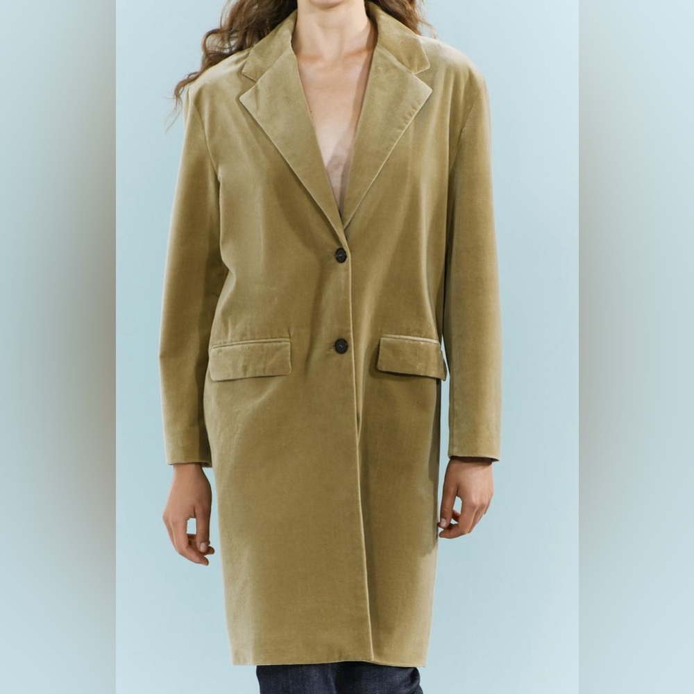 ZARA VELVET COAT ZW COLLECTION